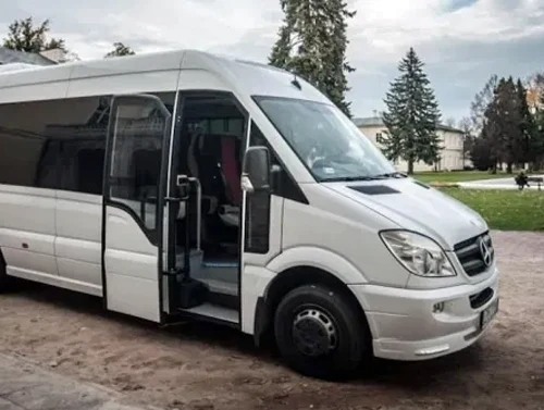 Bus Mercedes Sprinter 519